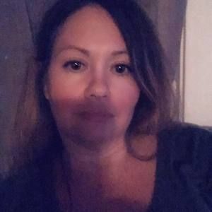 Meet your Posher, Elisa